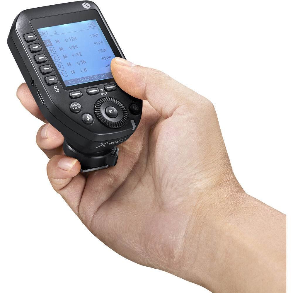 Godox-XPro-II-Transmitter-05_ef11eb9c-8a47-48a8-aa2b-b567b8bbc0c7.jpg
