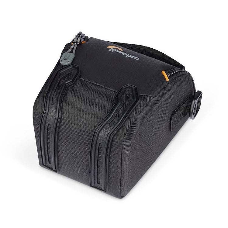 LowePro-Adventura-TLZ-20-III-02.jpg