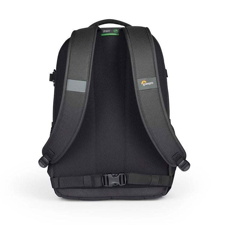LowePro-Adventurea-300-III-06.jpg