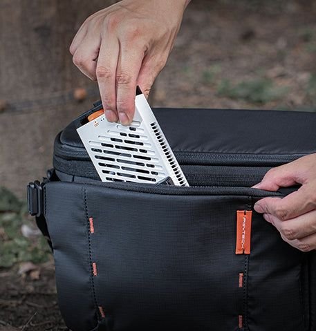 PGYTECH_OneMo_Sling_accessory_pocket_1.jpg