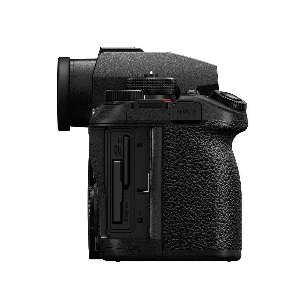 Panasonic-Lumix-S1II-02.jpg